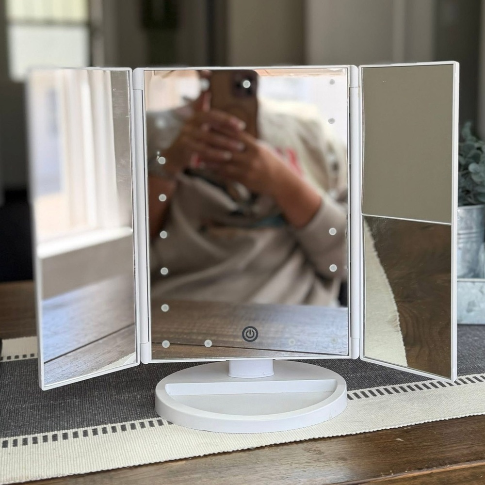 Tri-Fold Lighted Vanity Mirror